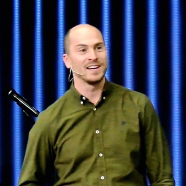 Portrait of author Koen Prinzen